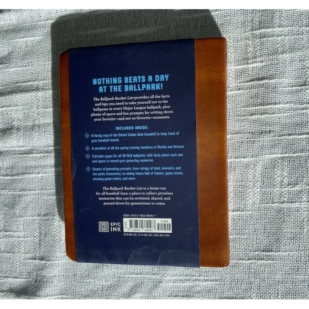 The Ballpark‎ Bucket List MLB Stadium Travel Journal Baseball Fan Gift Book